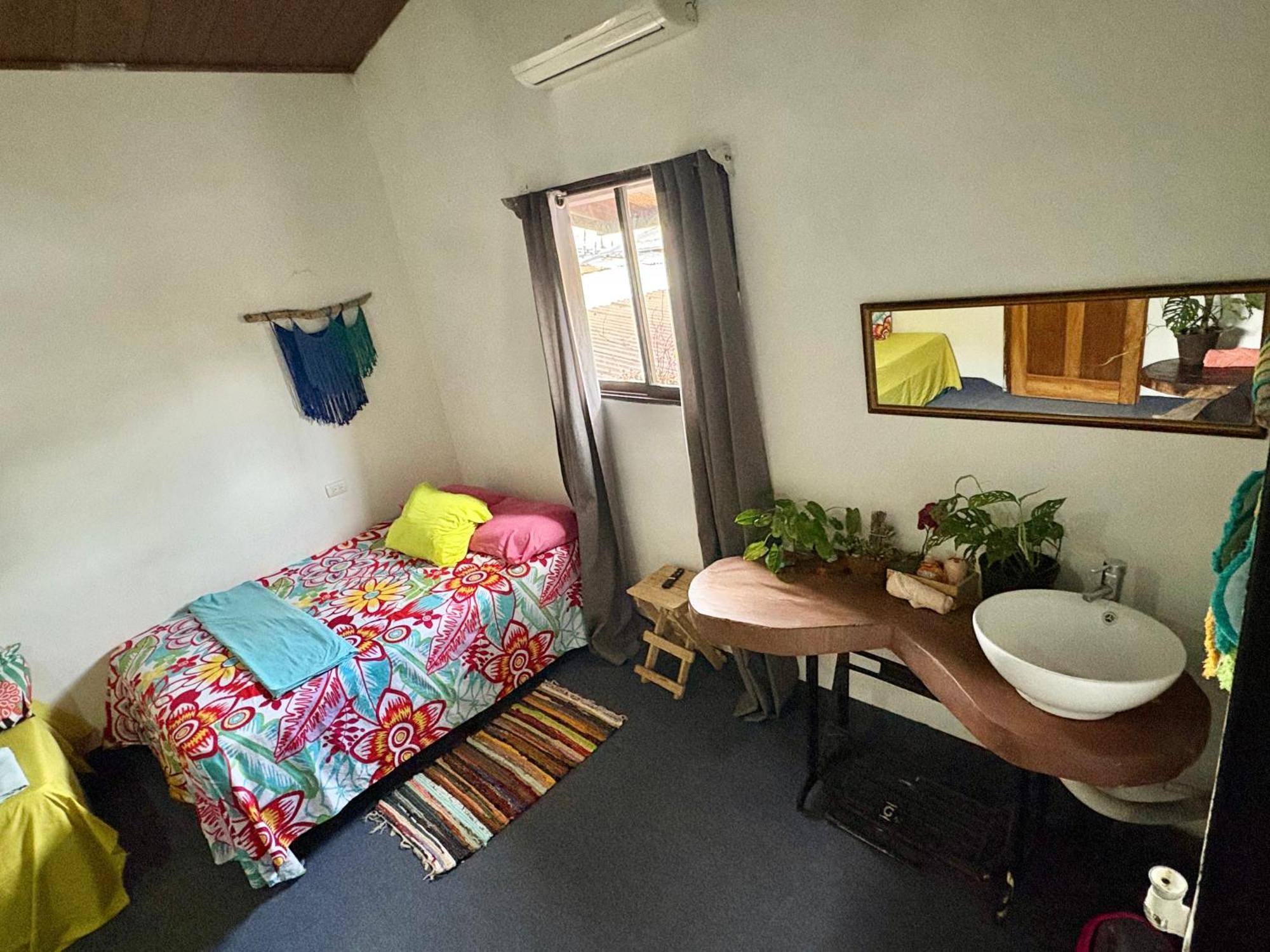 Cheap Hostel كيبوس المظهر الخارجي الصورة